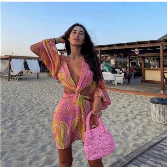 Zara Dresses & Skirts - Zara Printed Cut-Out Mini Dress